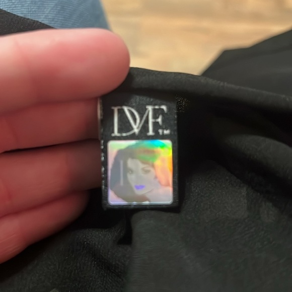 Diane Von Furstenberg Alric silk cream/black floral shift dress with pockets - Picture 12 of 13